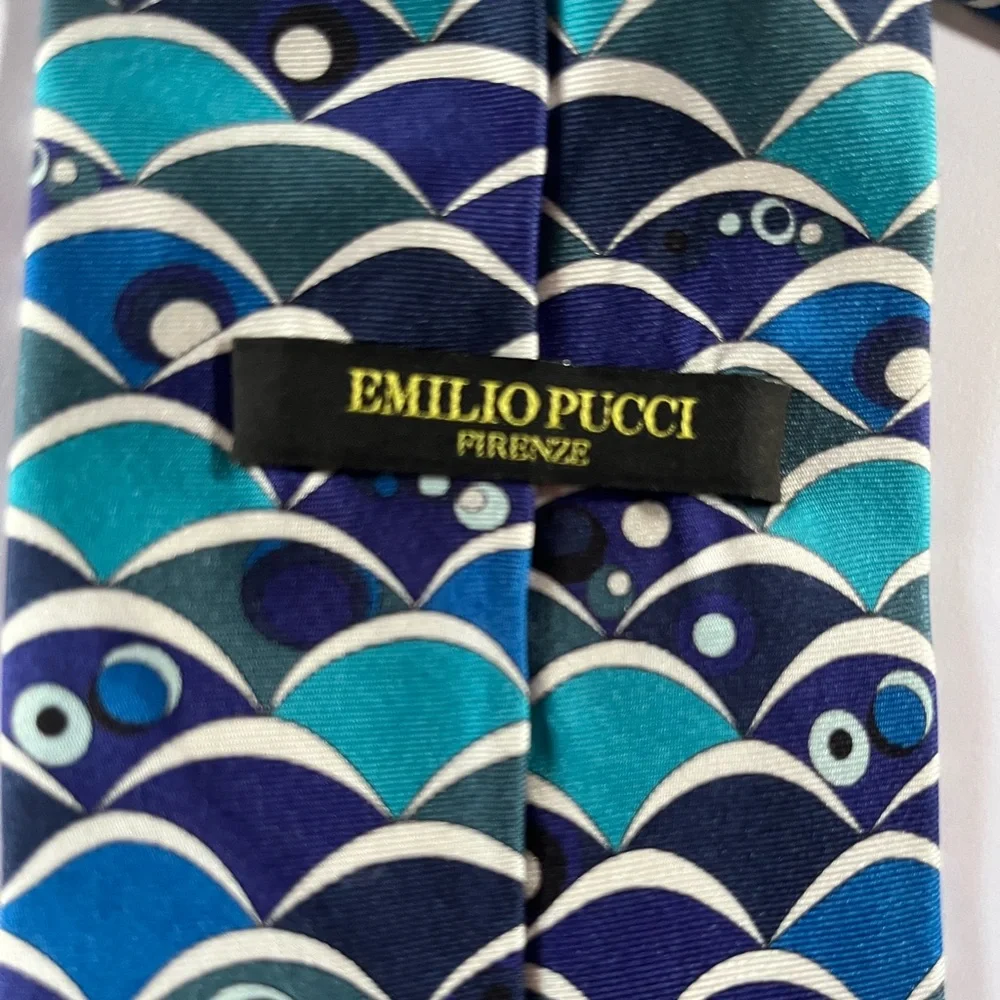 Emilio Pucci Geometric Wave Silk Tie - Italy